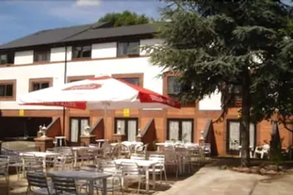 The Amblehurst Hotel Sale Exterior photo